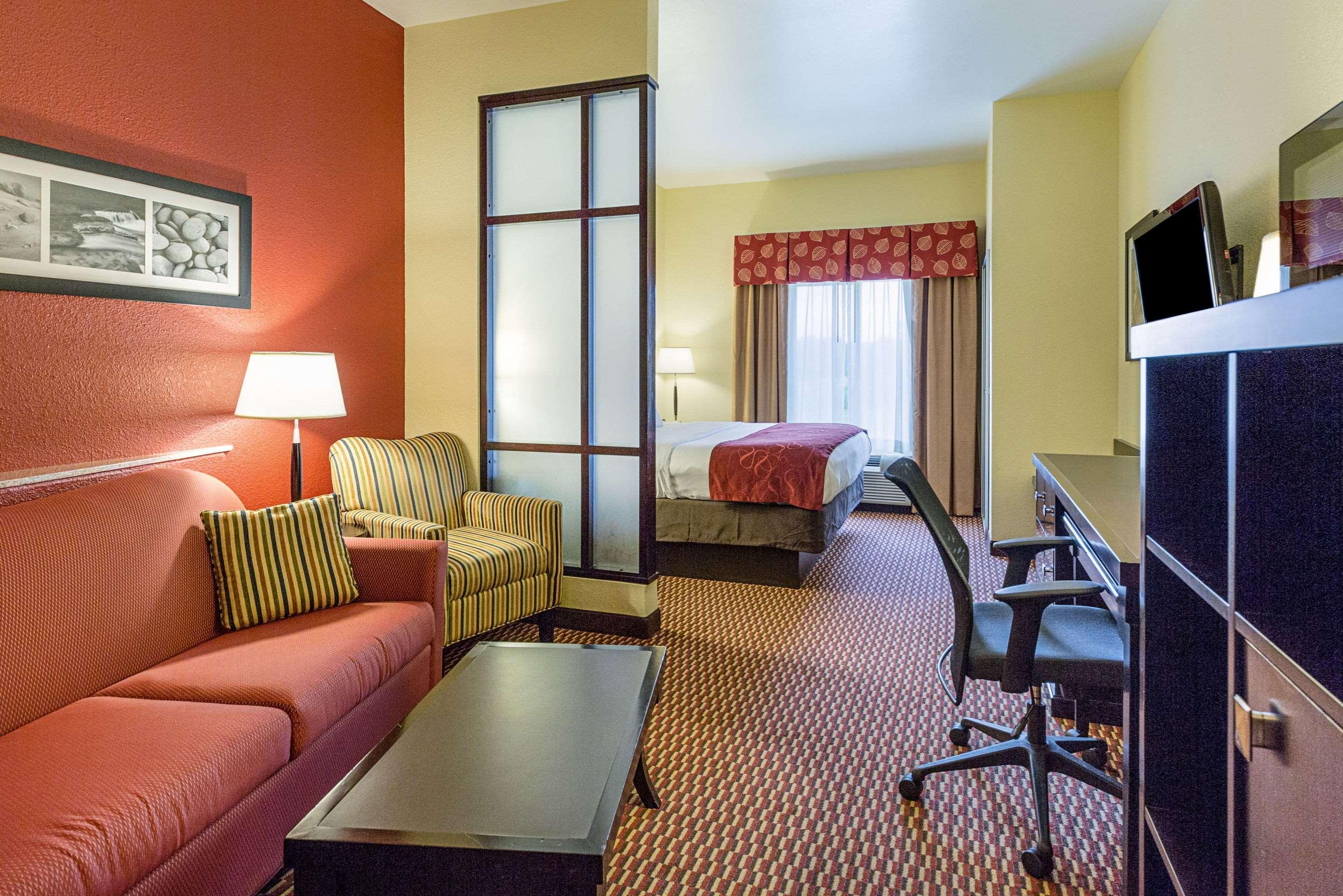 Comfort Suites Leesville Екстер'єр фото